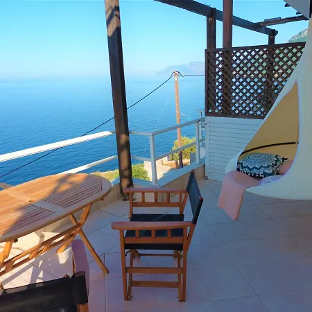 Dream Limnionas (Central Greece)