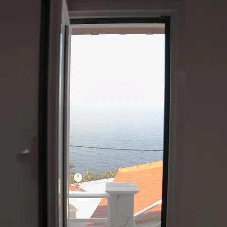 Dream Limnionas (Central Greece)